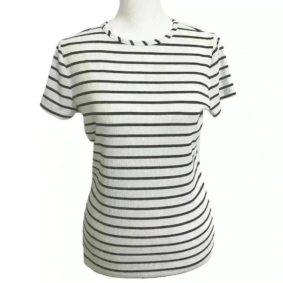 COPY - Banana Republic Striped Fitted Short Sleeve Top-NWOT - Picture 1 of 5